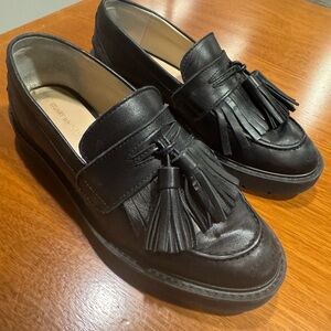Stuart Weitzman tassel black loafer